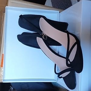 Black heeled sandals